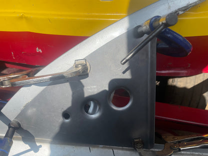 Corsa C Door Gussets